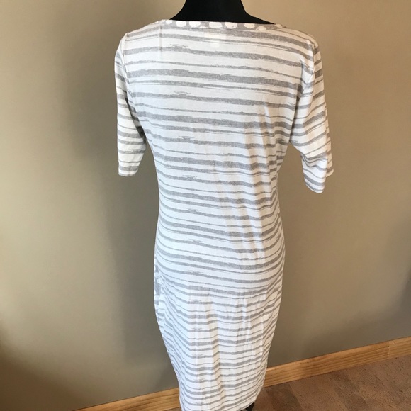 ❤️ LuLaRoe Julia dress, M, grey white dots stripes - Picture 2 of 6